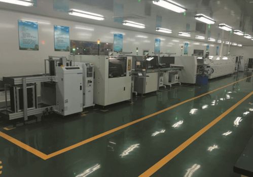 追求卓越 質 創(chuàng)未來② 華騁科技 專注行業(yè) 照亮工程機械前路